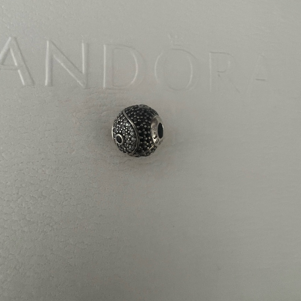Pandora ESSENCE “Balance” Black and Silver Beaded Charm